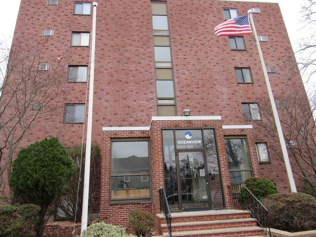 Primary Photo - 95 Nahant St