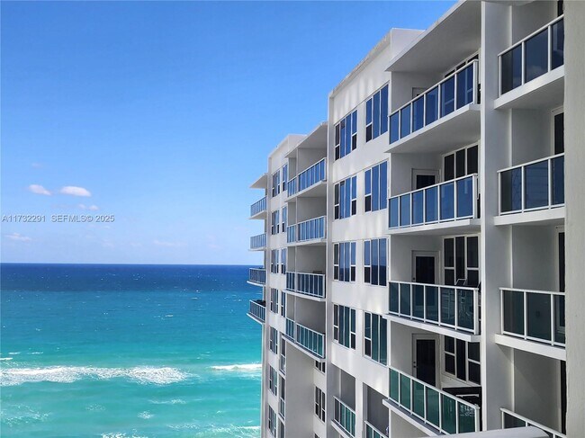 Foto del edificio - 3505 S Ocean Dr