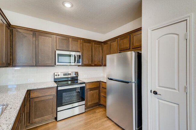 Foto del edificio - 7514 Astro Fld