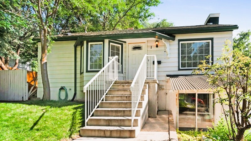 Primary Photo - 1 Gibbs Cir