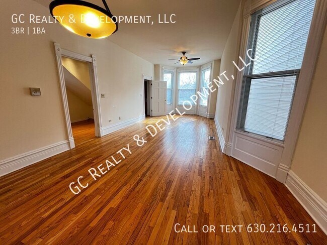 Building Photo - ***LAKEVIEW LOCATION / 3 BDRM - 1 BTH / AP...