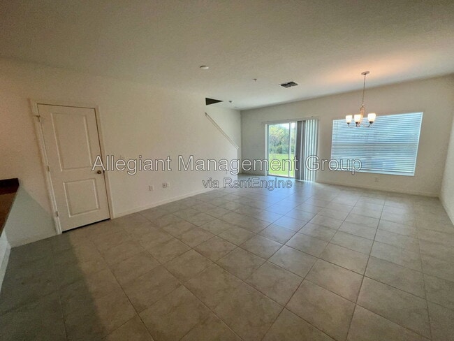 Building Photo - 3805 Hampton Chase Ln