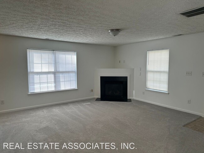 Building Photo - 4 br, 2.5 bath House - 3311 Oriskony Way