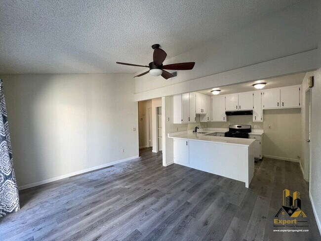 Building Photo - 4802 Mary Kate Dr