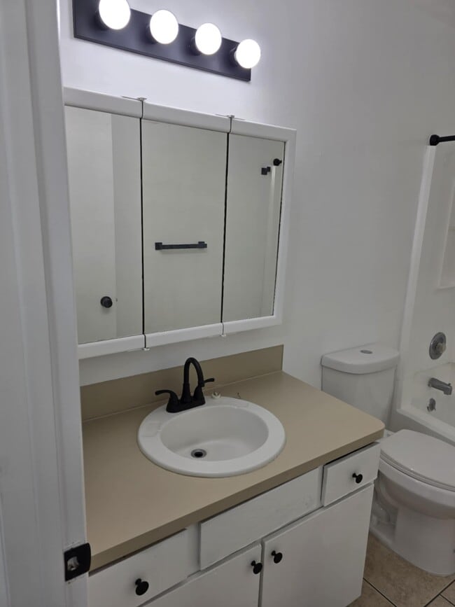 Building Photo - 1455 W Layton 4-plex