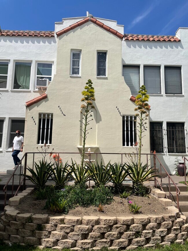 Building Photo - 4061 W 28th St