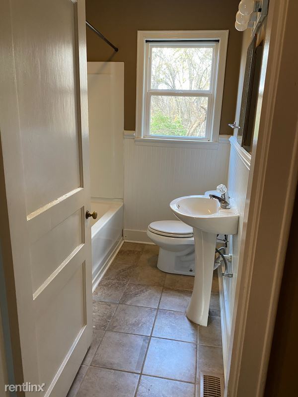 Foto del edificio - 2 br, 1 bath House - 1535 Madison St