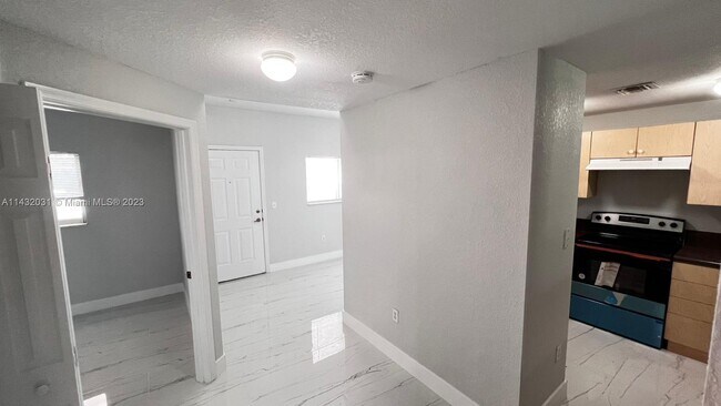 Building Photo - 3452 Cypress Trail