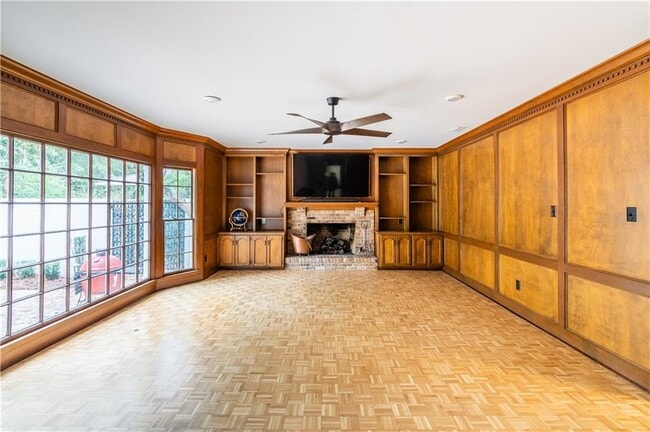 Building Photo - 656 Falls Church Rd