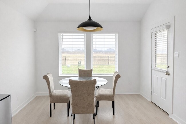 Foto del edificio - 8554 Tropical Breeze Wy