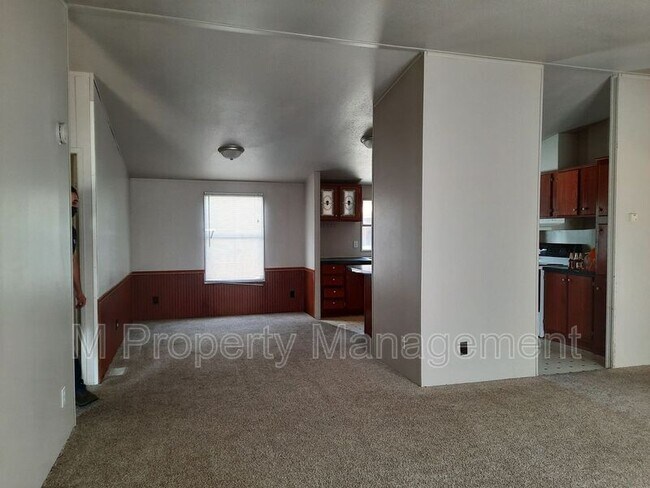 Building Photo - 14901 Voss Pl