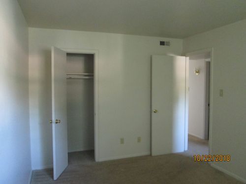 Building Photo - 462 Denbigh Blvd