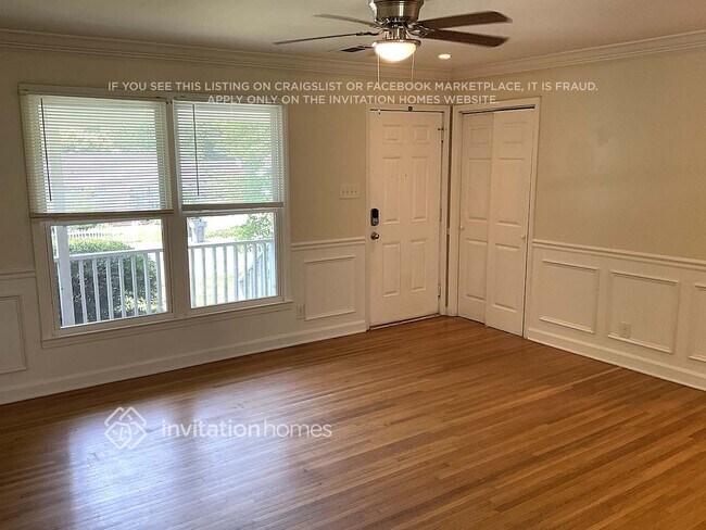 Foto del edificio - 4001 Abbeydale Dr
