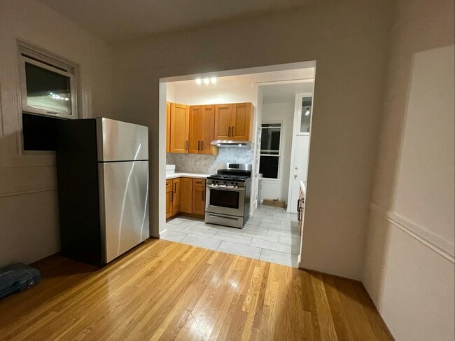 Photo - 3248 Folsom St Apartment