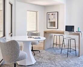 Building Photo - The Maggie