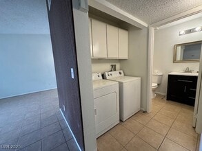 Building Photo - 4238 Rollingstone Dr