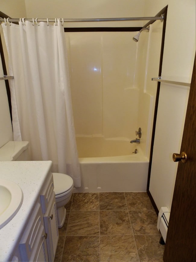 Cyrus Garden East Apartments in Cyrus, MN