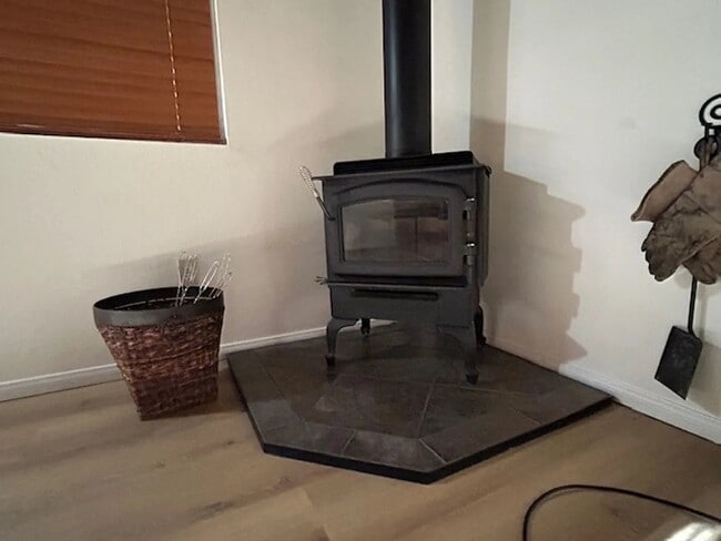 Foto del edificio - 259 Spruce Ln