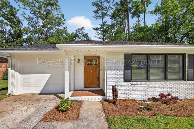 Foto del edificio - 3007 Stratford Dr