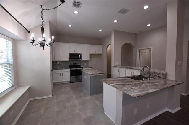 Building Photo - 2757 Cascade Cove Dr
