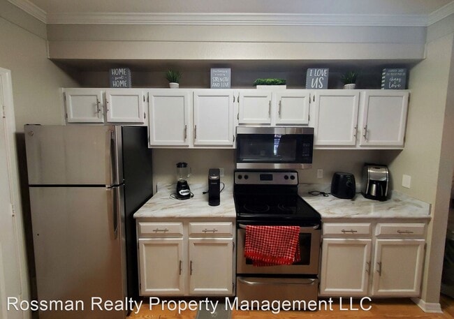 Building Photo - 2 br, 2 bath House - 11561 Villa Grand #71...