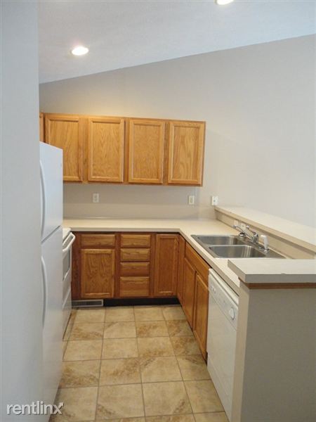 Building Photo - 529 W 30th St