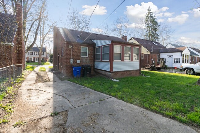 12841 Asbury Park, Detroit, Mi 48227 - House Rental In Detroit, Mi 