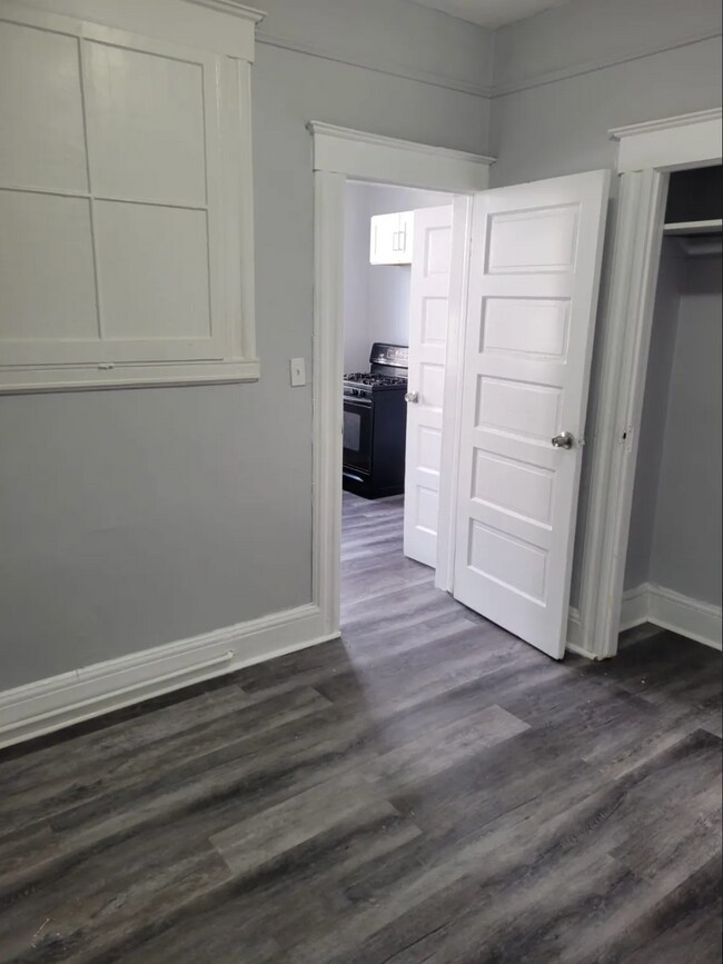 Foto del edificio - 118 Inslee Pl