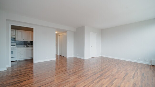 Foto del edificio - 1150 N Lake Shore Dr