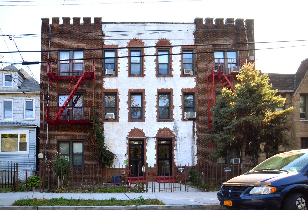 Primary Photo - 3868-3870 Seton Ave