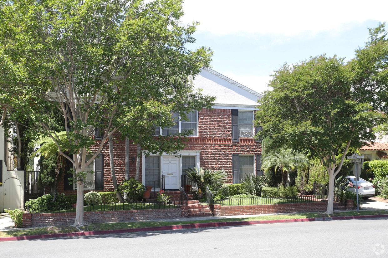 269 S Spalding Dr, Beverly Hills, CA 90212 Apartments in Beverly