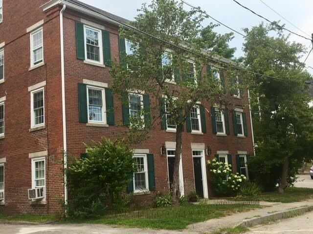 Primary Photo - 413 2nd St