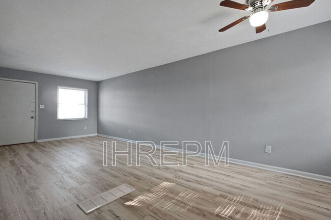 Building Photo - 4227 Morsetown Ct S