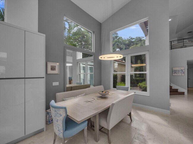 Building Photo - 102 Sunset Bay Dr