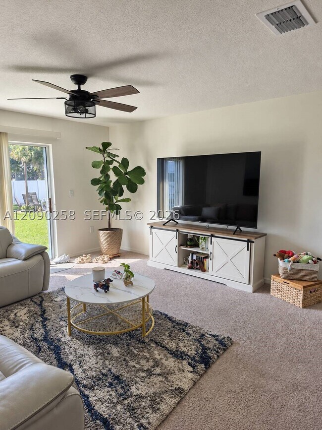 Foto del edificio - 830 SW Durham Terrace