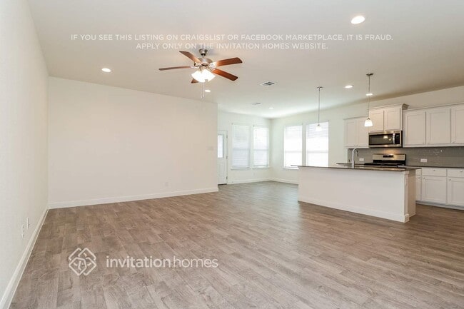 Building Photo - 14208 Borealis Dr