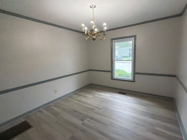 Foto del edificio - New Listing!!