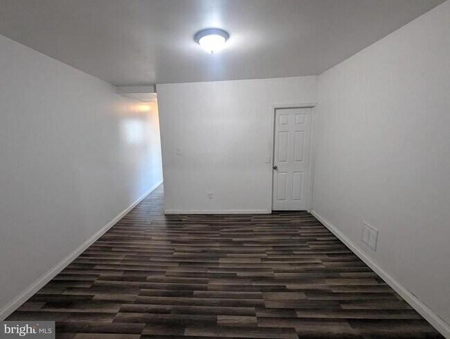 Foto del edificio - 430 S Smallwood St