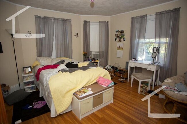 Foto del edificio - 39 Coolidge Rd