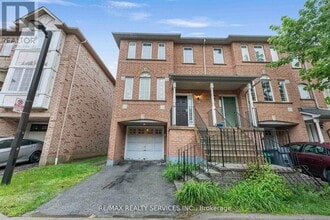 Building Photo - 80 Acorn Pl