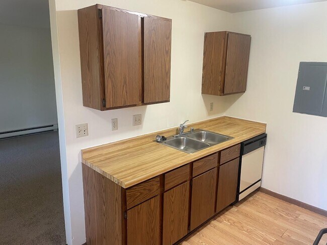 Foto del edificio - 914-16 N Oak St