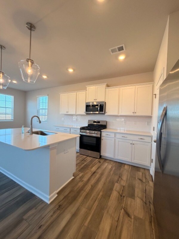 Building Photo - 109 Stock Rd