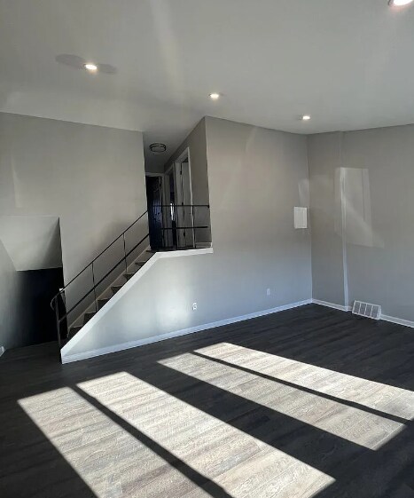 Foto del edificio - 2426 Wainwright St