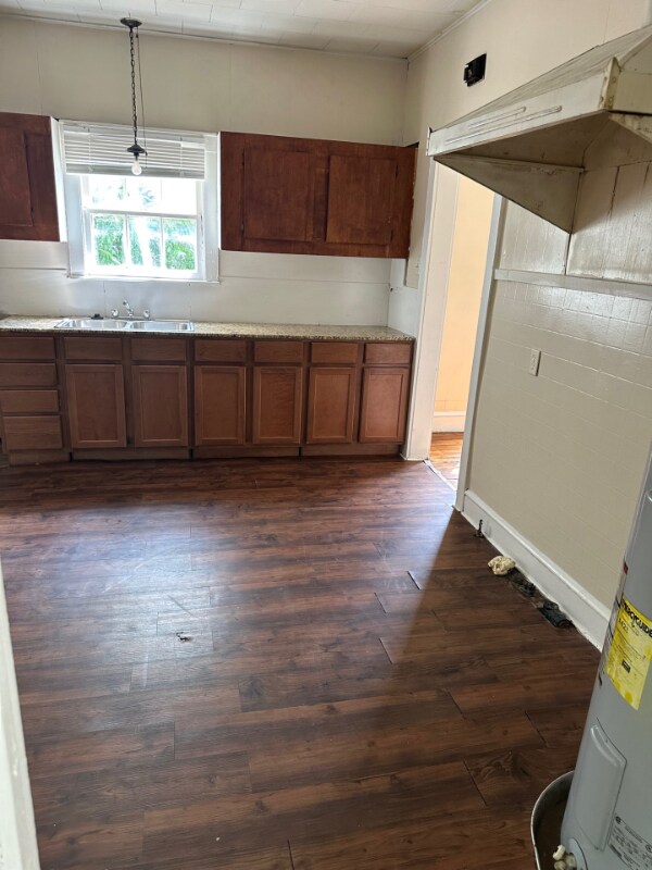 Foto del edificio - 1515 Maple Ave