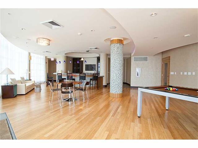 Foto principal - 253 NE 2nd St