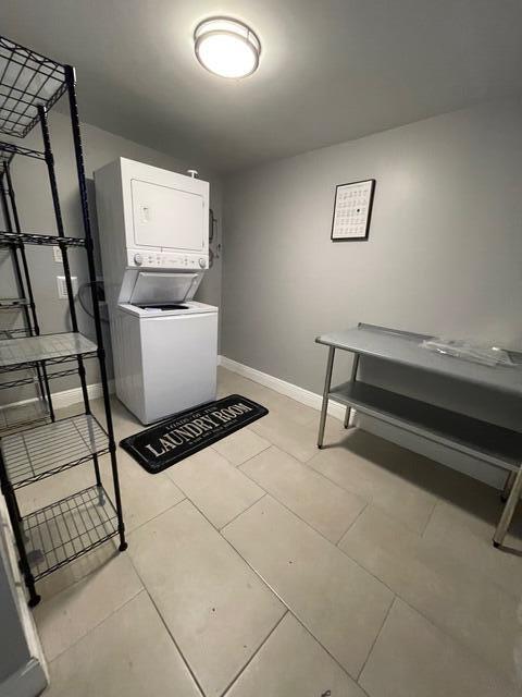 Foto del edificio - 919 Laurel Dr