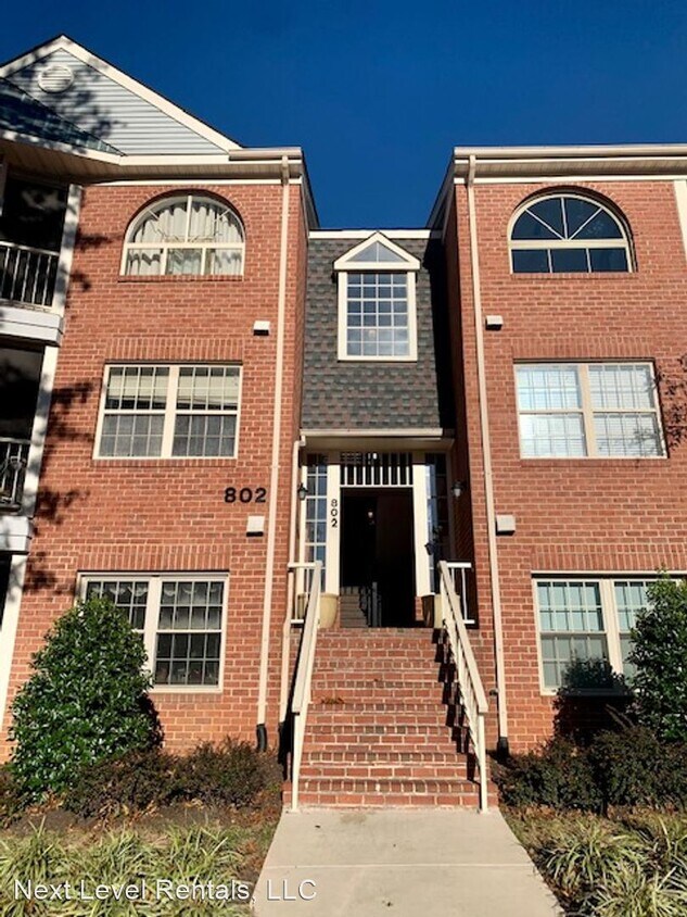 Primary Photo - 3 br, 2.5 bath House - 802 Amber Tree Cour...