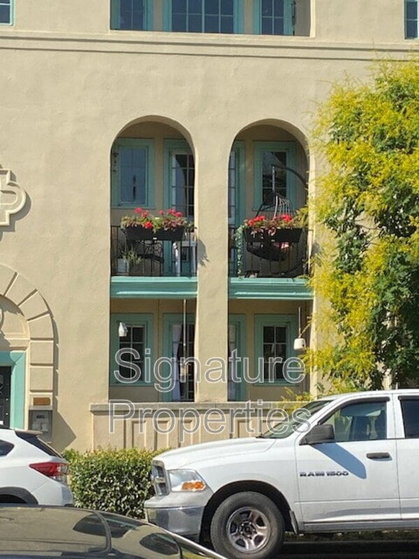 Building Photo - 501 N Arthur Ashe Blvd