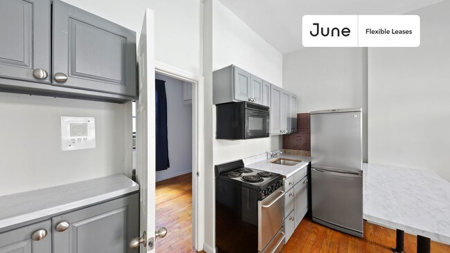 Building Photo - 885 9th Avenue
