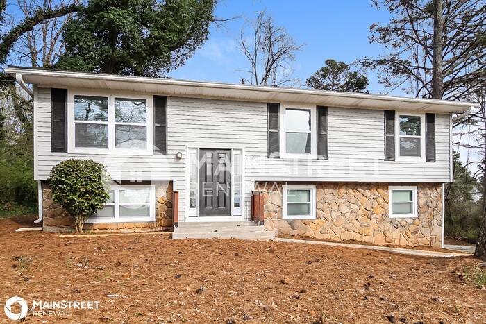 Primary Photo - 1756 Big Valley Way, Stone Mountain, GA 30083